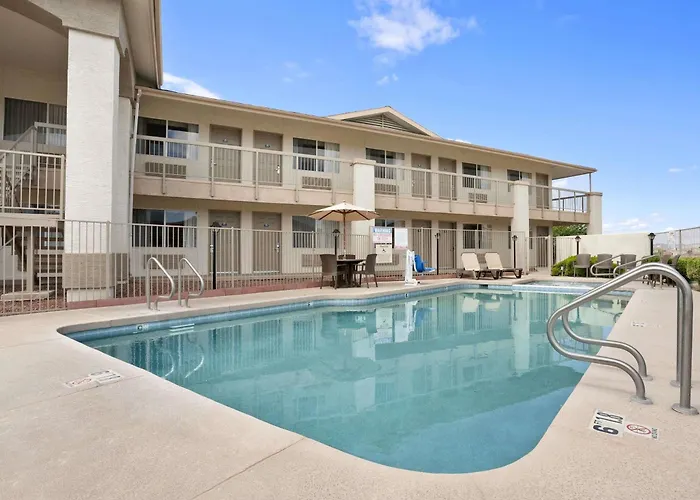 Days By Wyndham 3* Globe